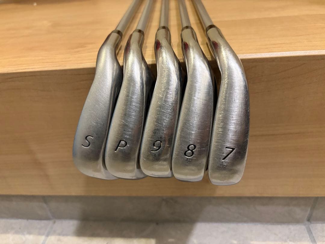 Callaway REVAクラブセット（パター、キャディバッグを除く8本）