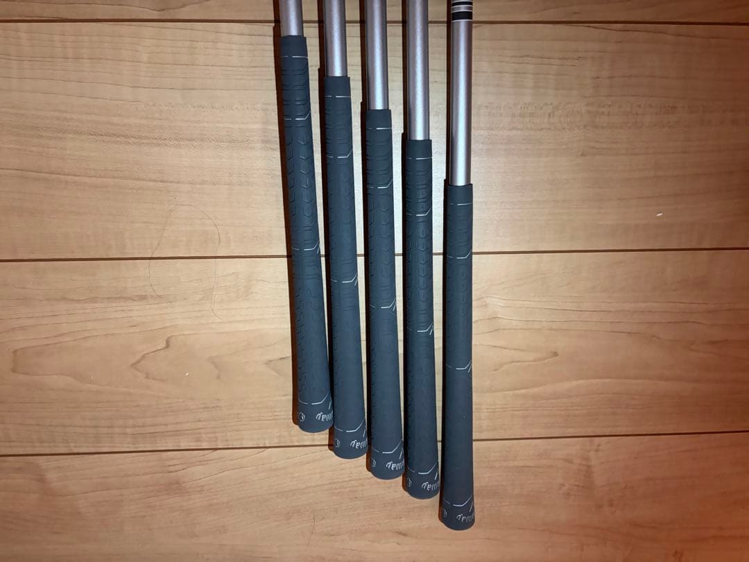 Callaway REVAクラブセット（パター、キャディバッグを除く8本）