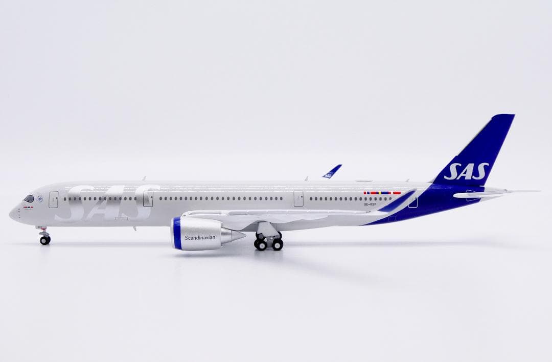 スカンジナビア航空 A350-900 SE-RSF 1/400