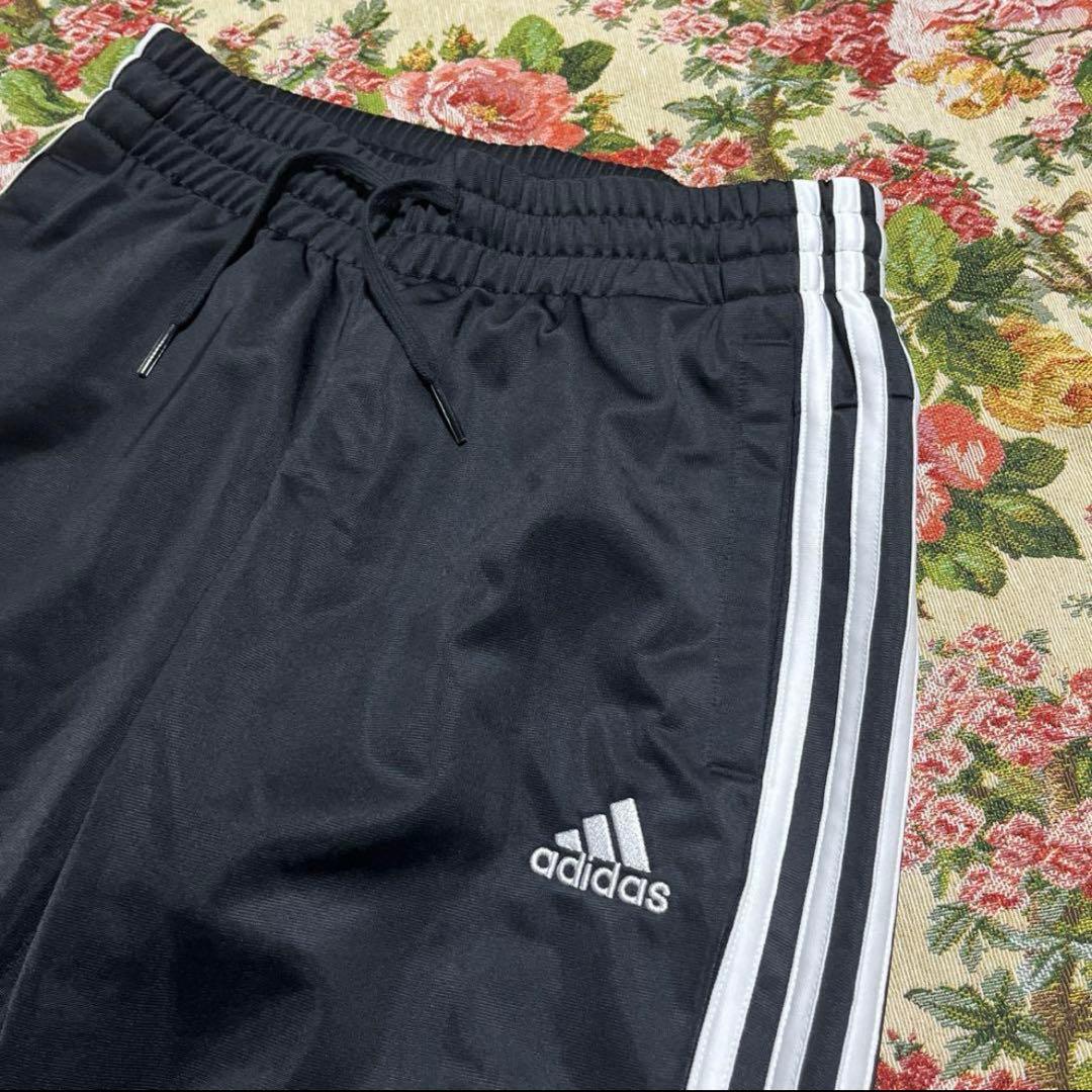 新品未使用 adidas スポーツウェアセットアップ