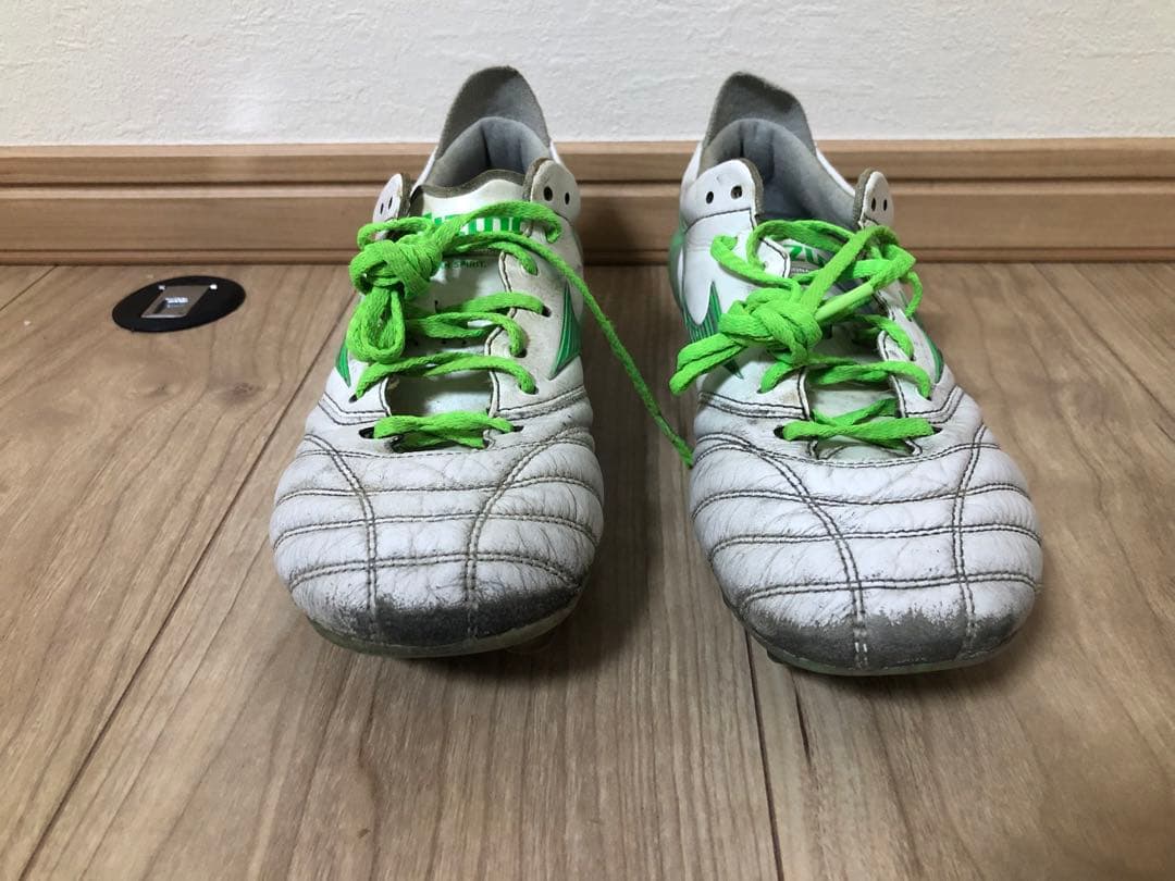 モレリア NEO 4 JAPAN サッカースパイク MORELIA NEO
