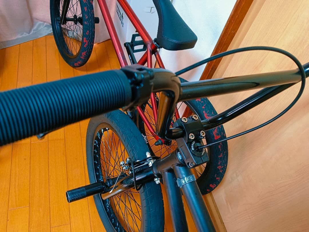 BMXバイク ブラック スチールフレーム
