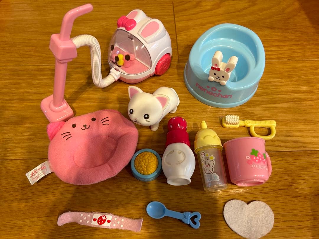 メルちゃんネネちゃんセット中古品　約40点