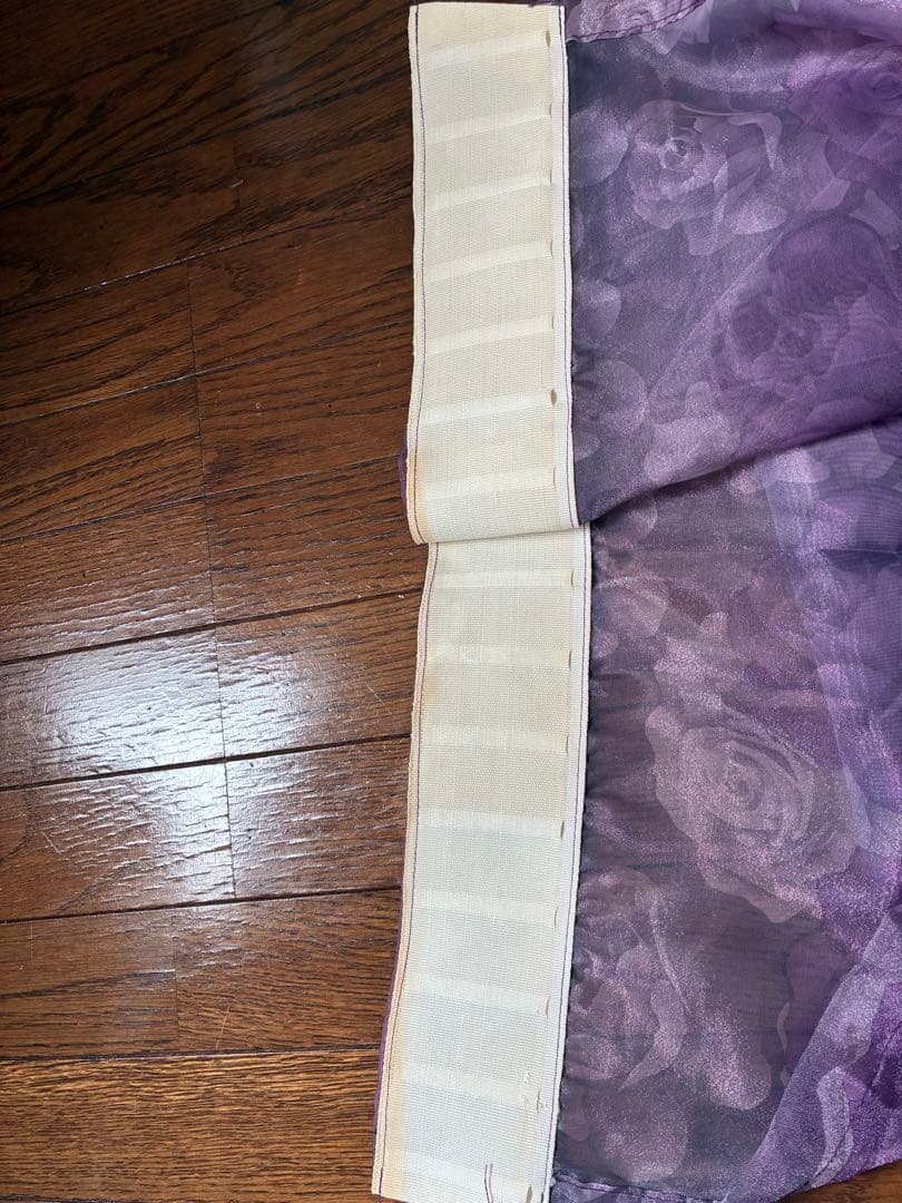 ヨーロピアン風　紫色のバラ柄カーテン3枚セット