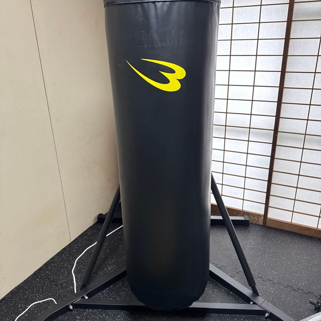 ボディメーカー サンドバッグスタンド 必ずサンドバッグも購入して下さい。