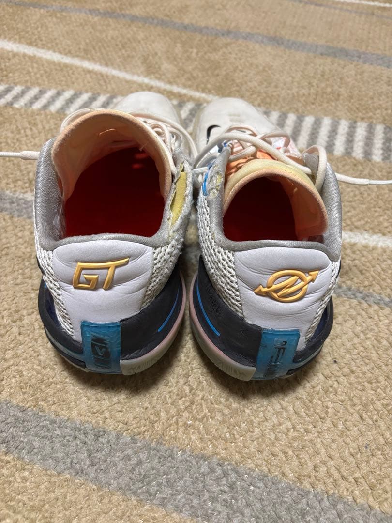 Nike バスケットボールシューズ　gtcut1