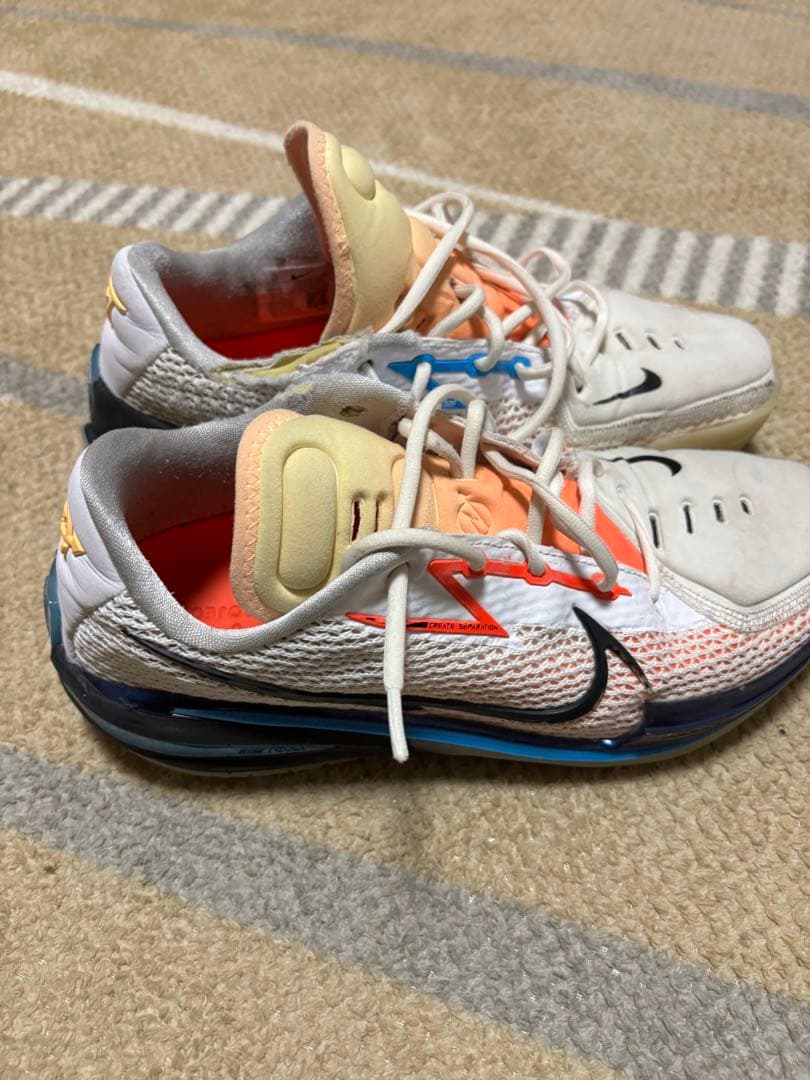 Nike バスケットボールシューズ　gtcut1