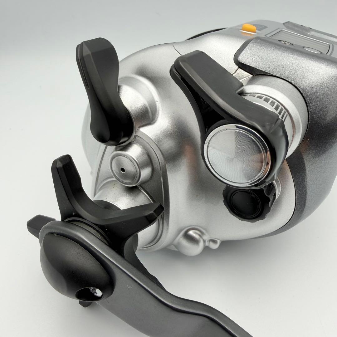 【美品】シマノ プレミオ3000 電動リール ケース付 30-20
