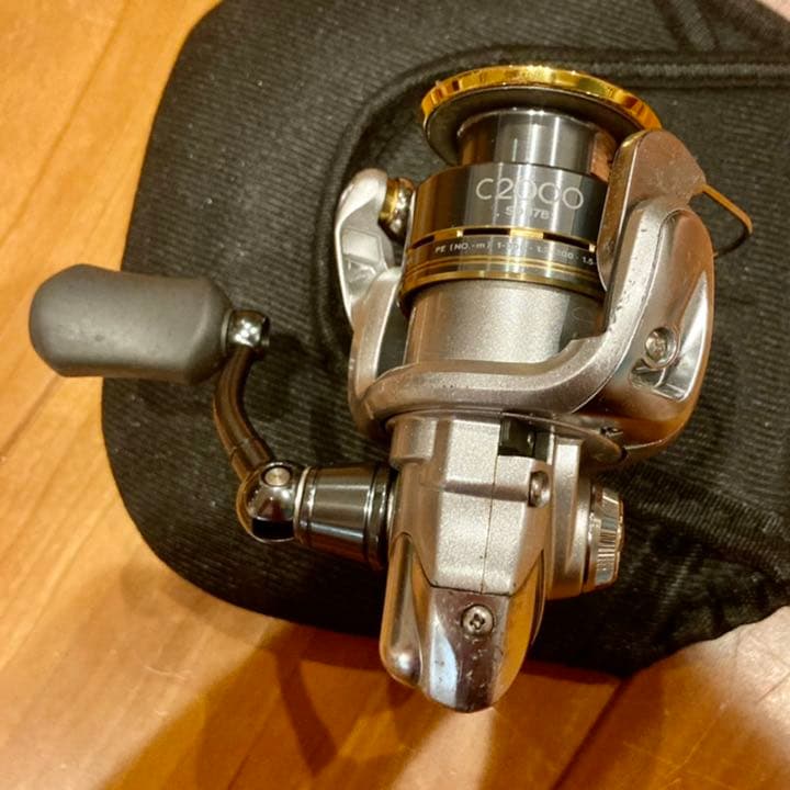 シマノ　バイオマスターC2000 保護カバー付き バイオマスター
