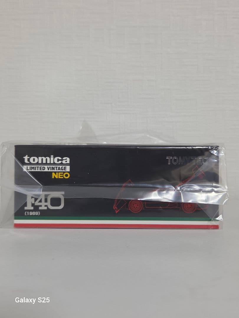 最終値下 トミカ LIMITED VINTAGE NEO F40 (1989)