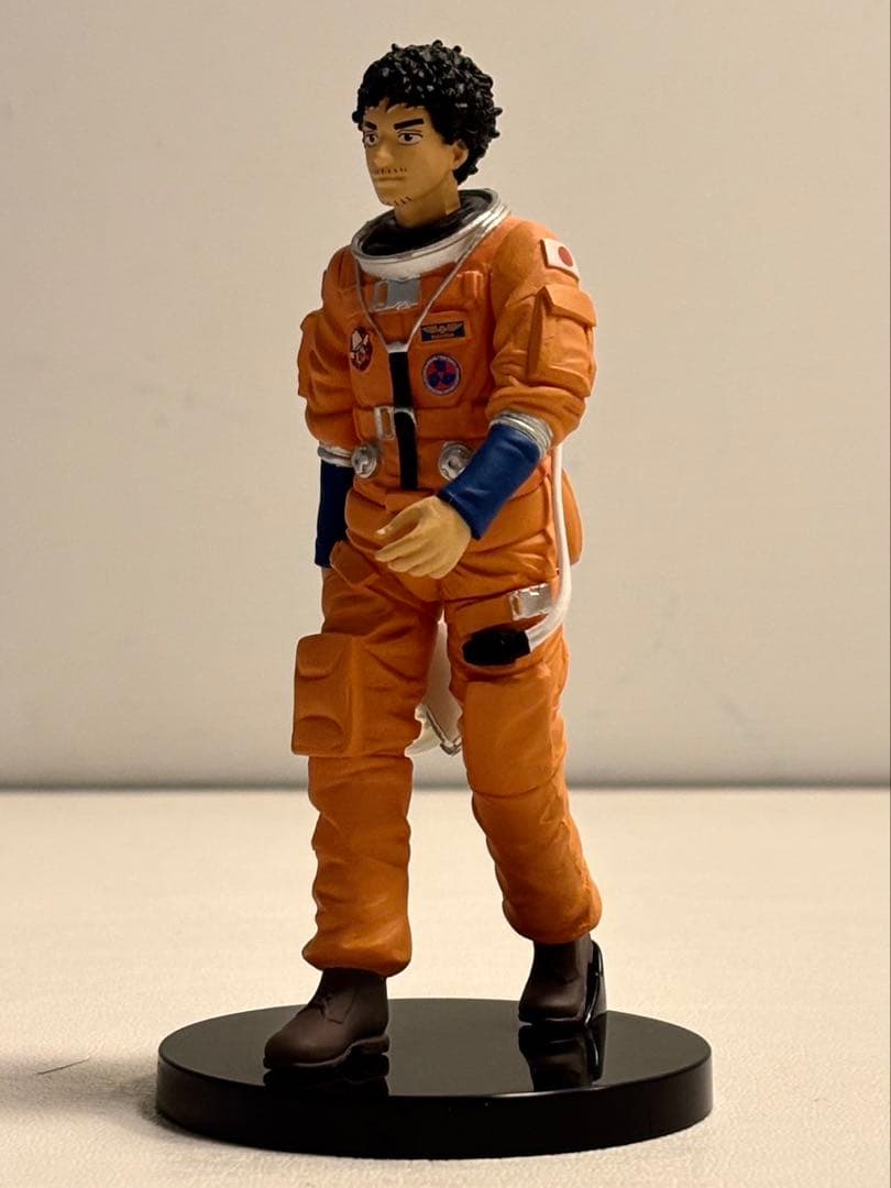 宇宙兄弟　HG フィギュア　プレミアムバンダイ 南波六太
