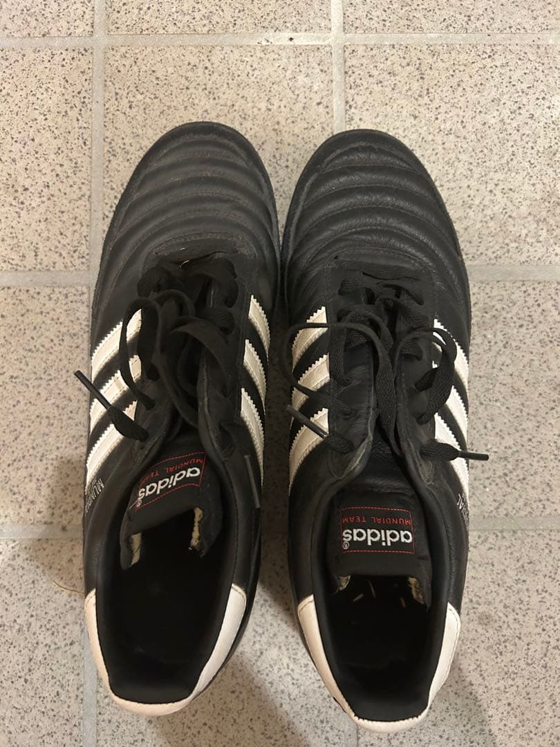 adidasムンディアルチーム28.5㌢