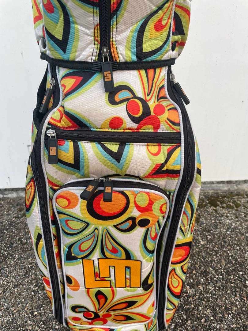 LOUDMOUTH カラフル花柄キャディバッグ