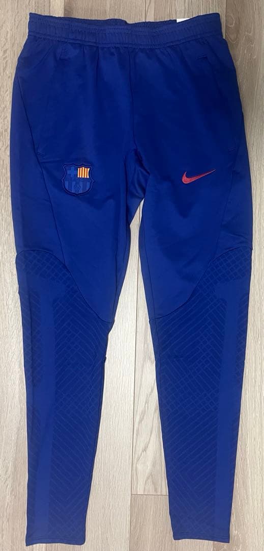 NIKE バルセロナ　トレーニングパンツ　ジャージ下のみ