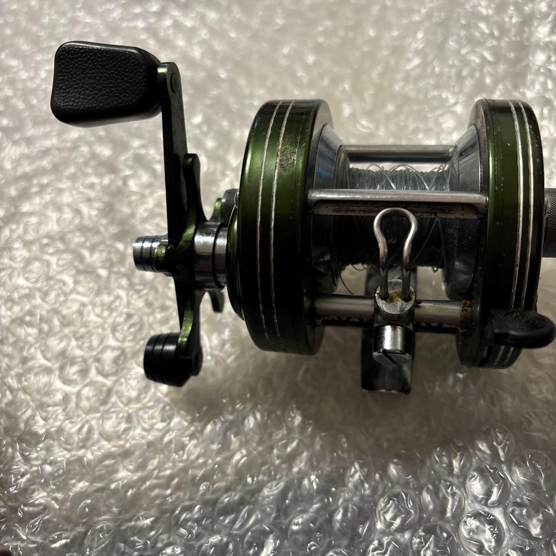 稀少ヘドン HEDDON マーク4 MARK IV 3200 ベイトリール