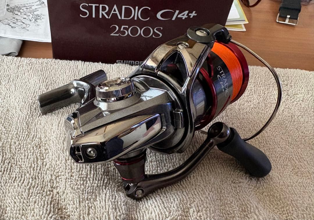 シマノ　16ストラディックCI4+ 2500S
