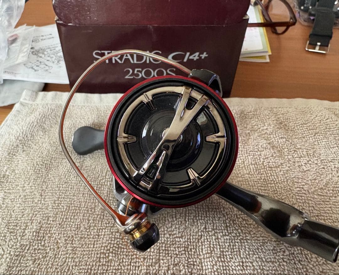 シマノ　16ストラディックCI4+ 2500S