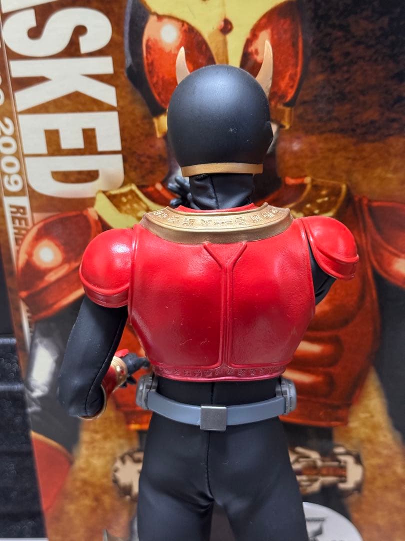 メディコムトイ RAH DX 仮面ライダークウガ