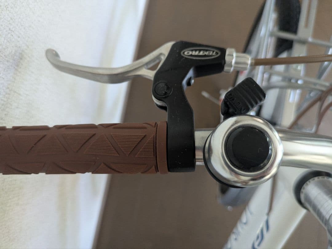 【nue】【22インチ子供用自転車 】ルイガノJ22 Plus ホワイト1