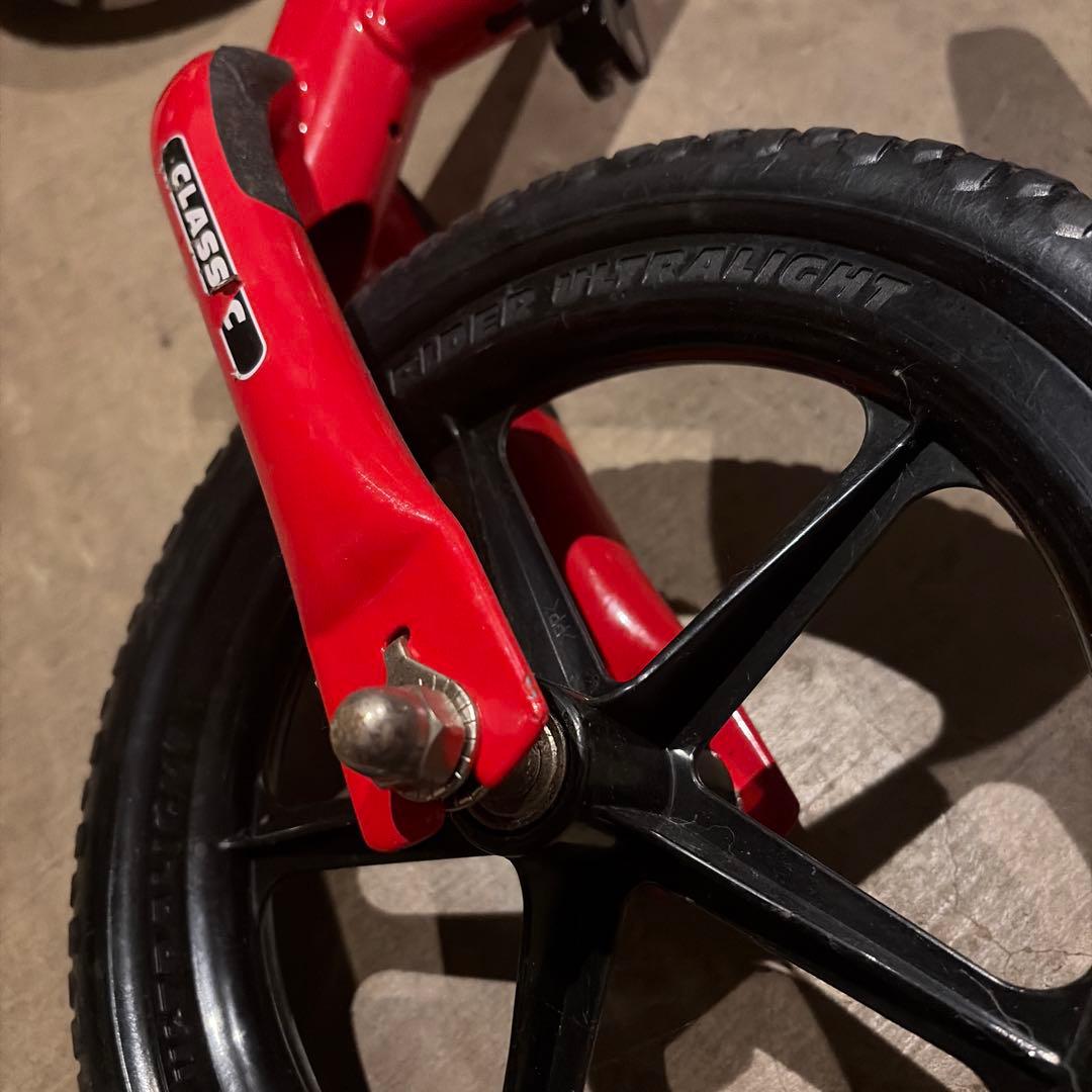 ストライダー　レッド