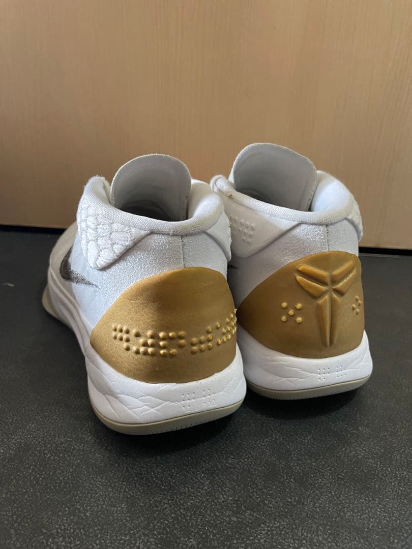 シューズ(男性用) NIKE kobe ad
