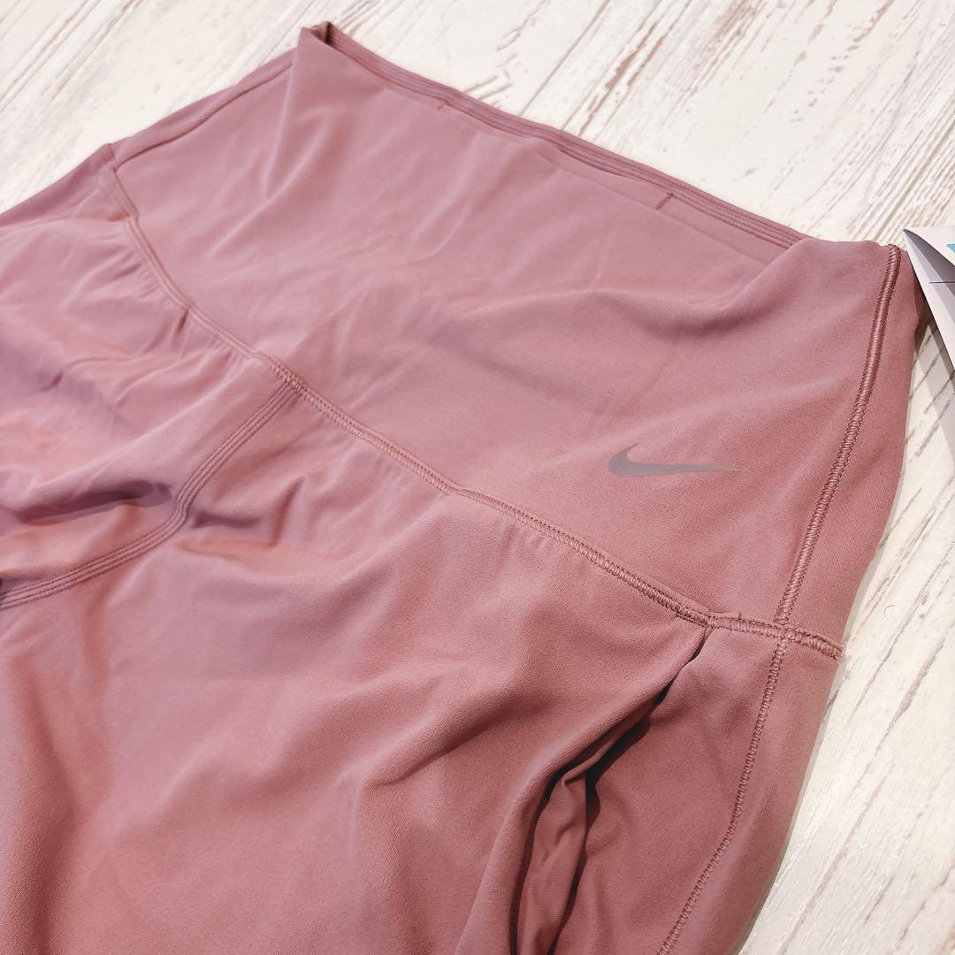 ナイキ ブラトップ & トレーニングパンツ セット Mサイズ ピンク系