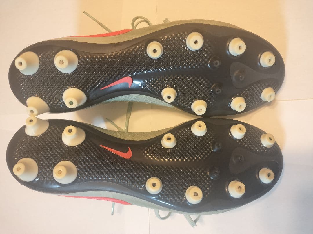 Nike ファントムGX2プロ　サッカー スパイク
