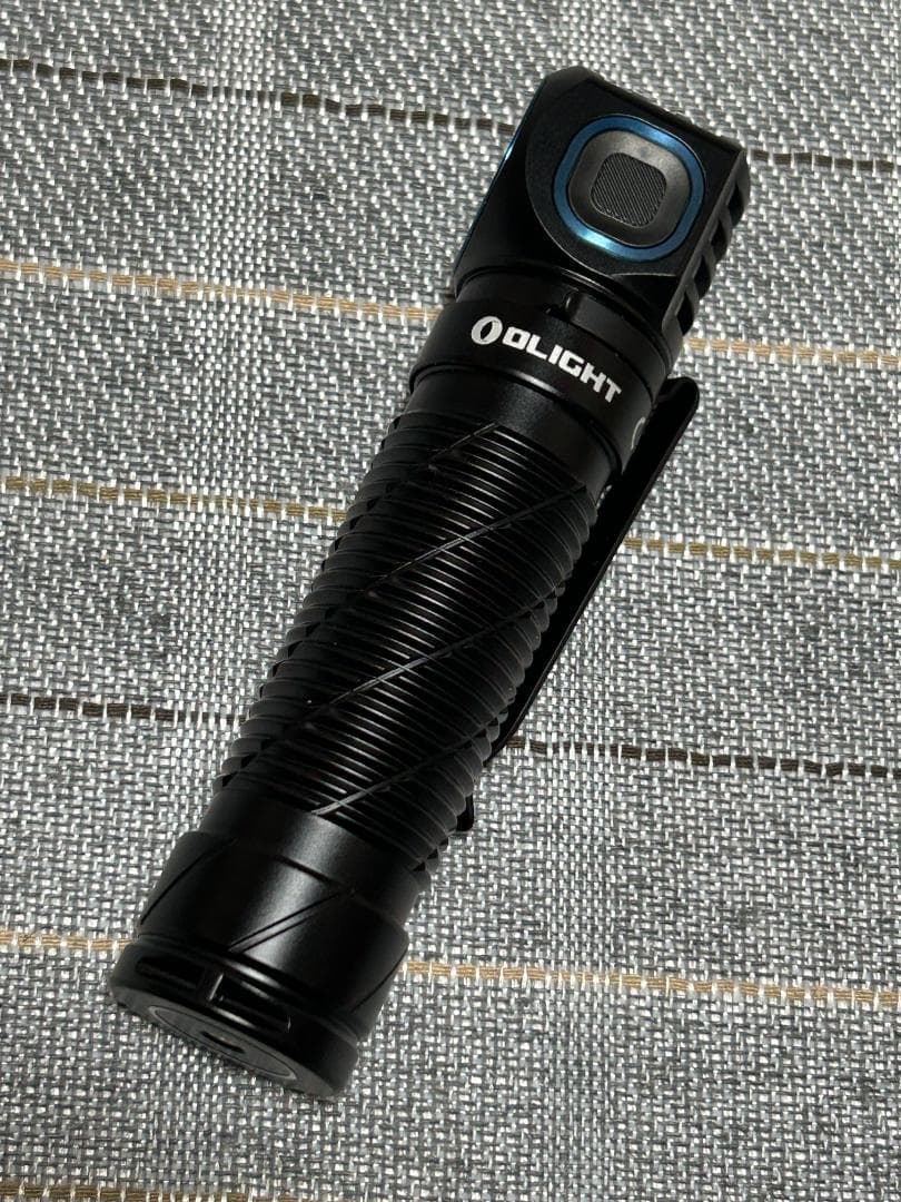 ◆ほぼ新品・オーライト olight Perun 3 3000ルーメン