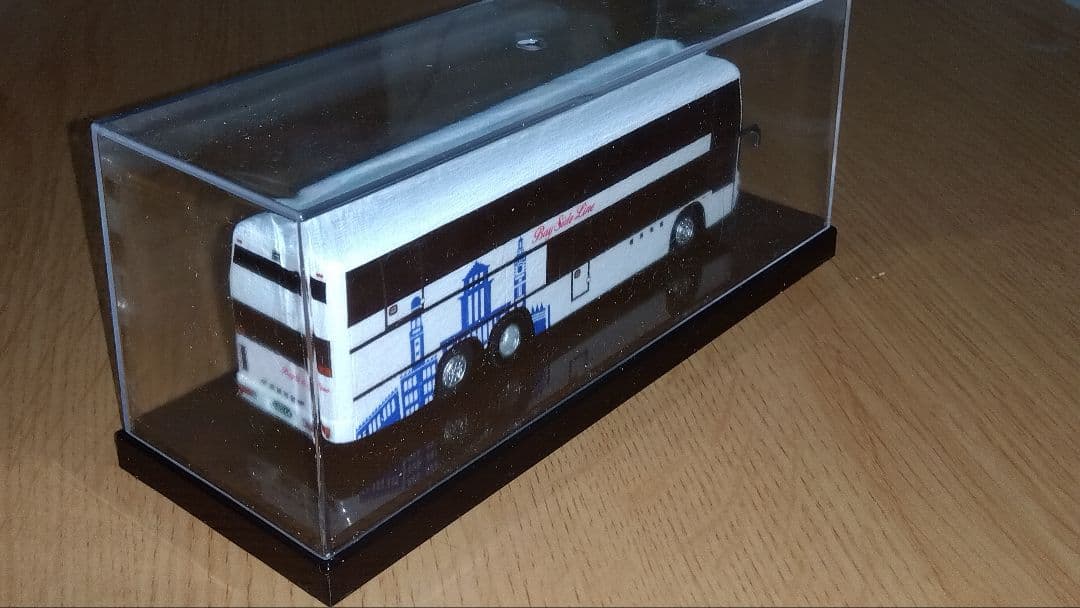 1/80スケール　横浜市営バス2階建てバス「ベイサイドライン」