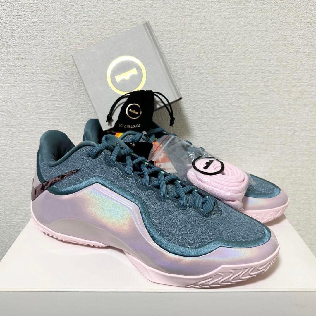 ナイキ 27 レブロン 23 バスケ シューズ 靴 バッシュ マイアミ