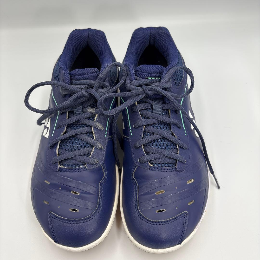 美品✨ヨネックス　パワークッション　65Z WIDE ネイビー　バドミントン