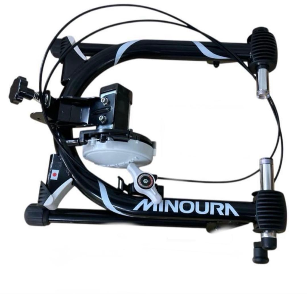 ★室内のみ使用★MINOURAMagRide-60Rロードバイクローラー台