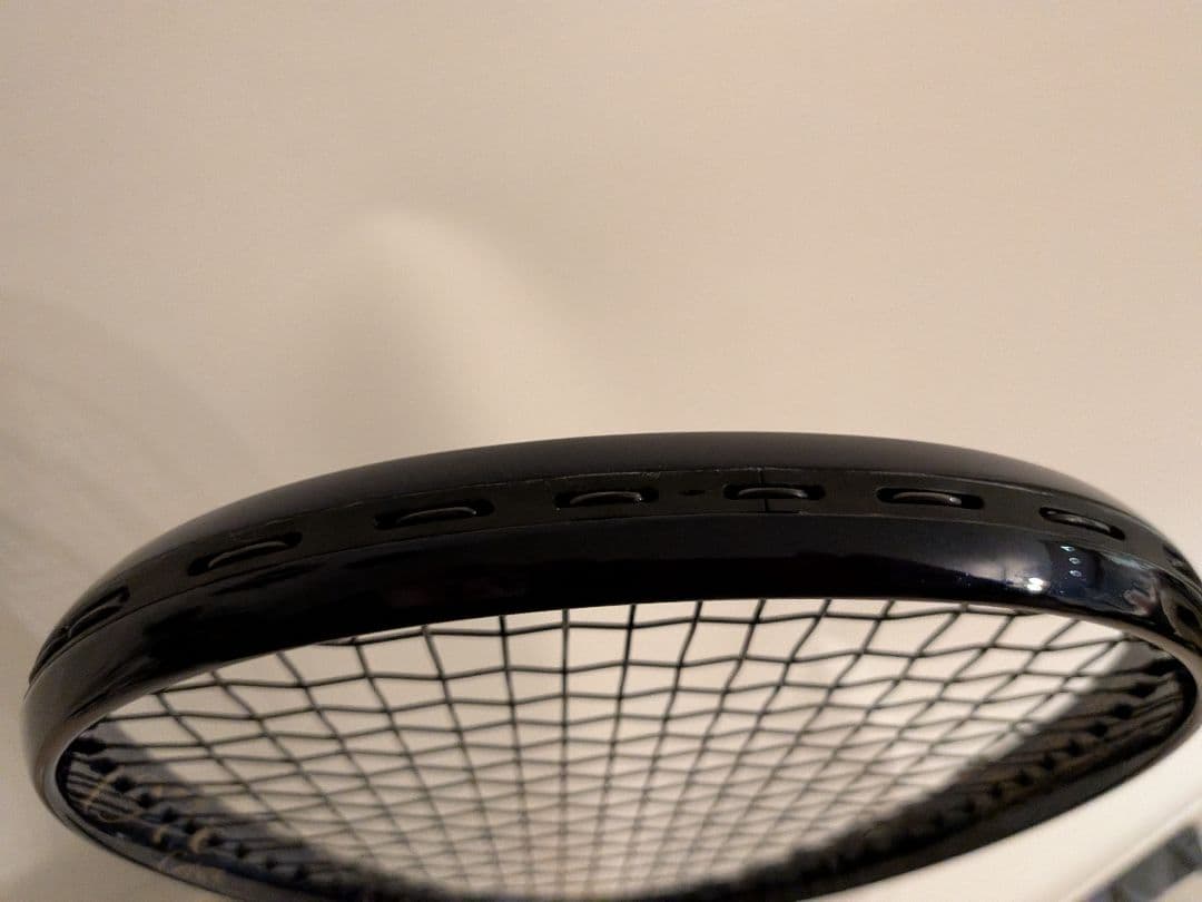 美品　ヨネックス　カーボネックスクラウン　YONEX CARBONEX