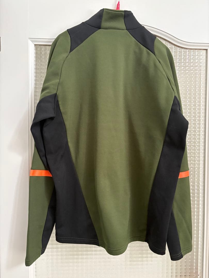 【美品】umbro メンズ暖かフリース ハーフジップ　ハイネック　ジャージ　L
