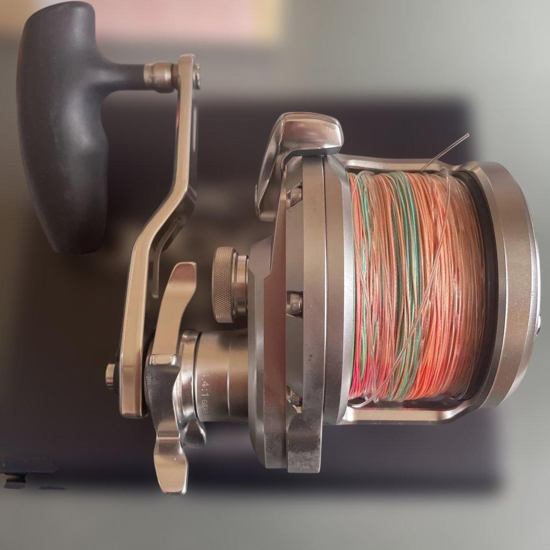SHIMANO OCEA JIGGER 4000 ベイトリール