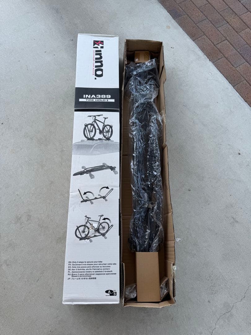 L*2様 INA389 TIRE HOLD II 自転車用タイヤホルダー