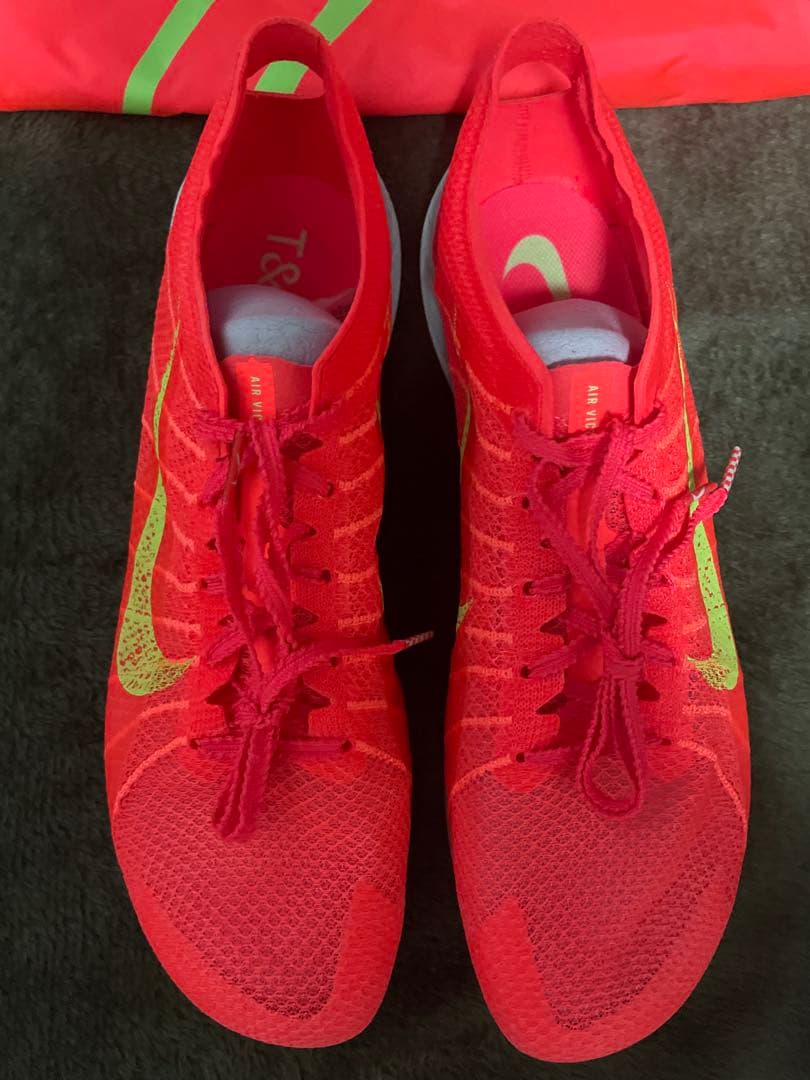 NIKE エアズームビクトリー2 27.5cm