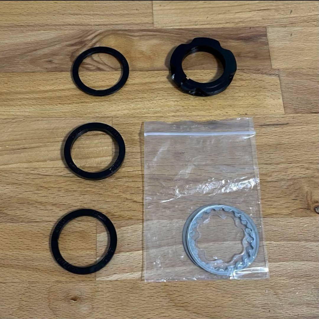 RIRO カーボンクランク 165mm 40tナローワイドチェーンリング付き