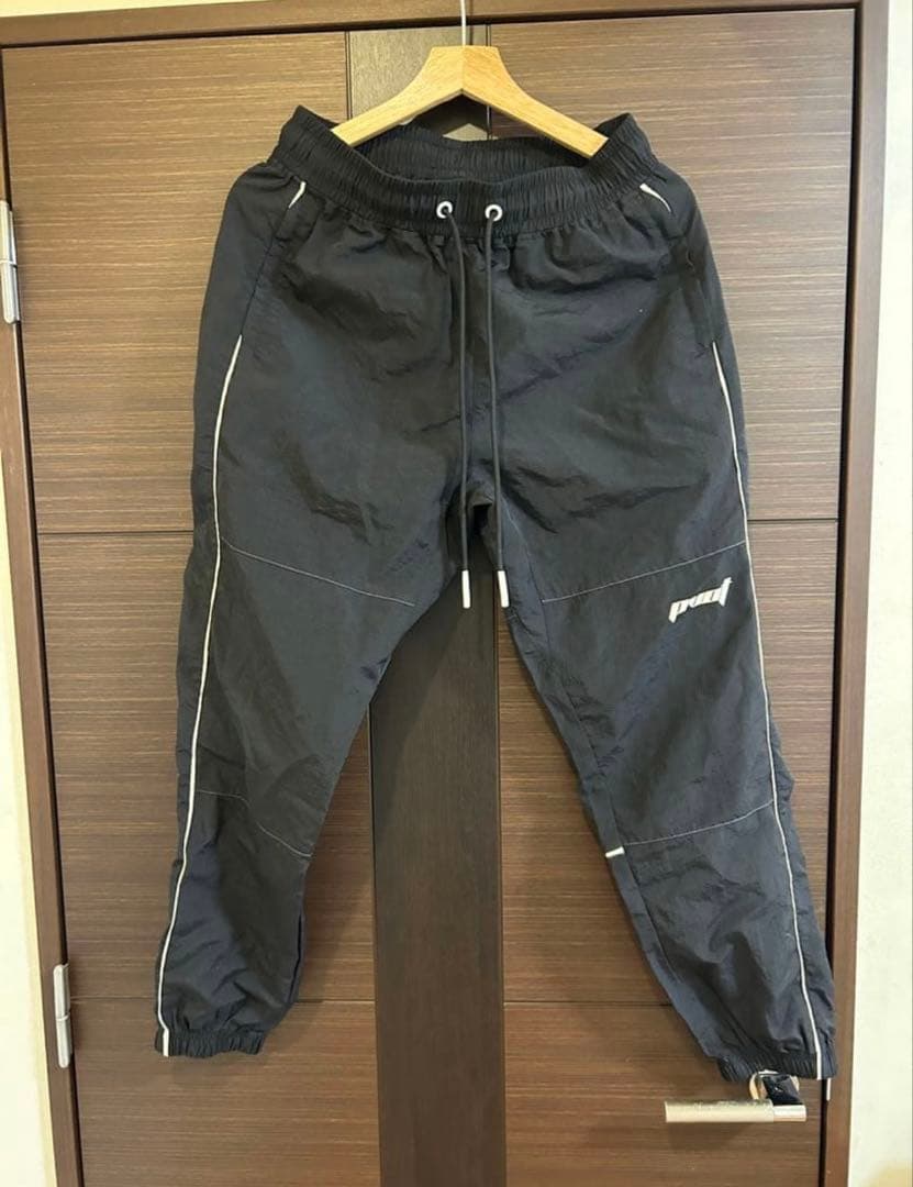 PVOT ナイロン セットアップ ブラック Sサイズ ジャケット パンツ