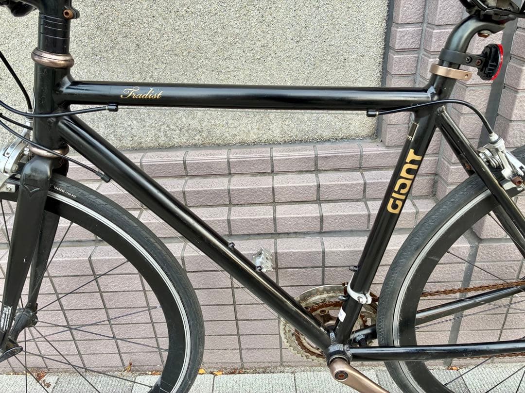 GIANT TRADIST クロスバイク 2✖️9 18段変速　東京