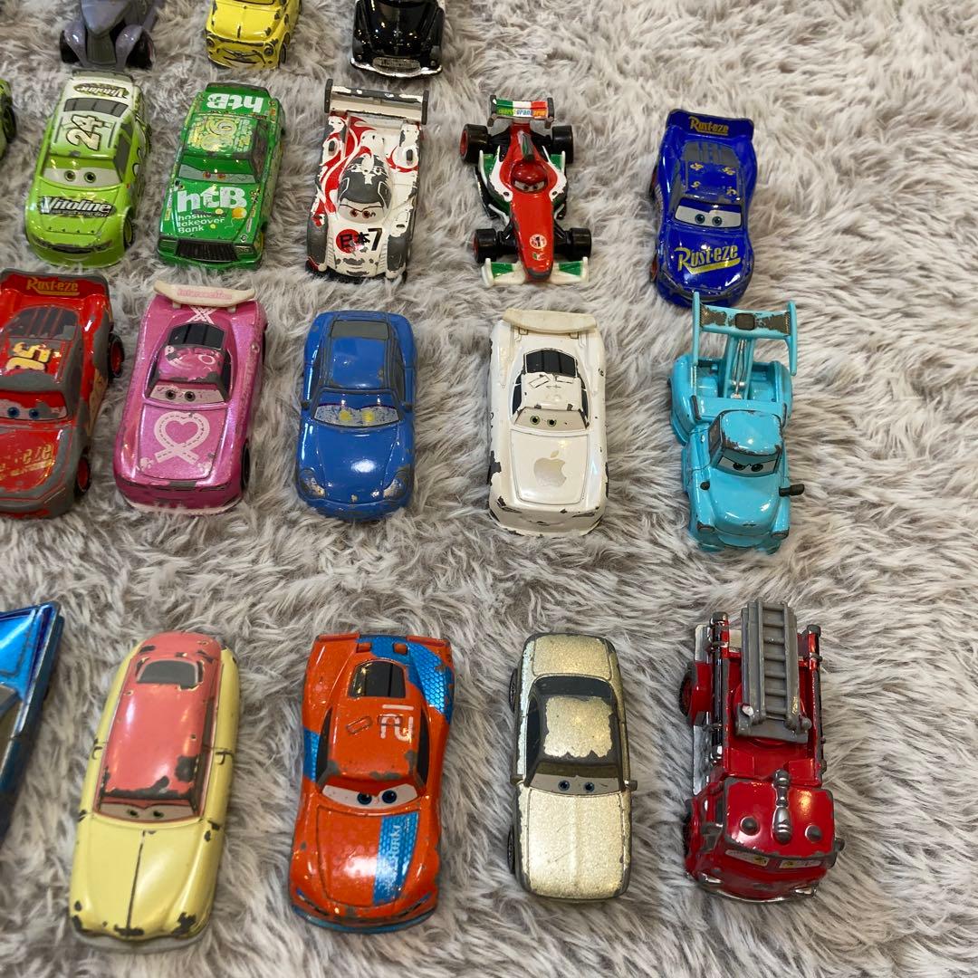 トミカ　ミニカー　カーズ まとめ売り　34点