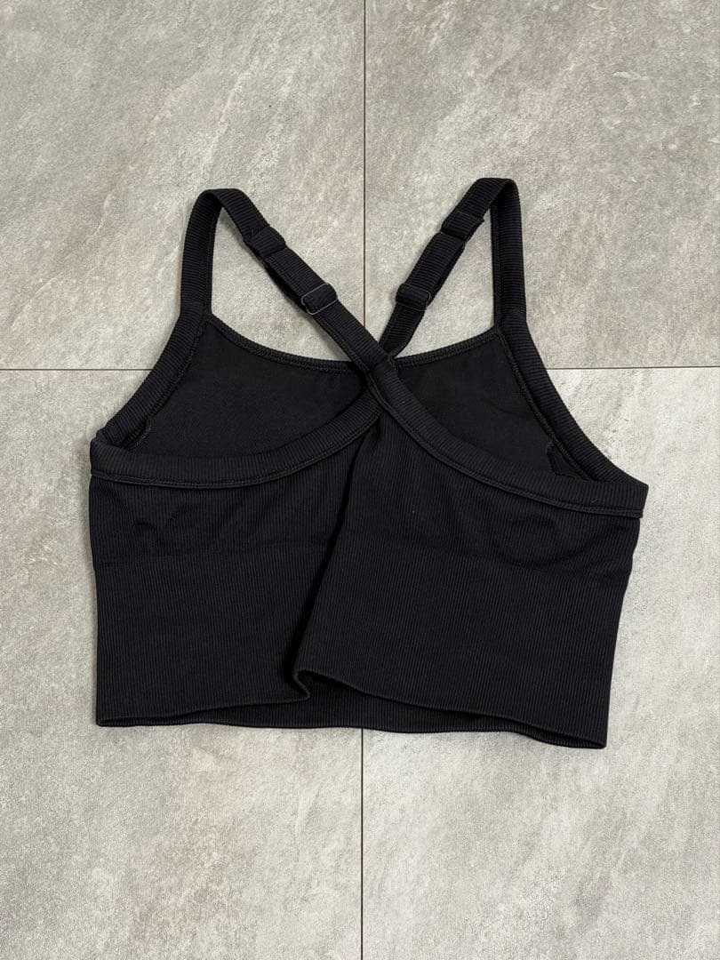 alo yoga Seamless リブ フェイバリット ブラタンク 黒