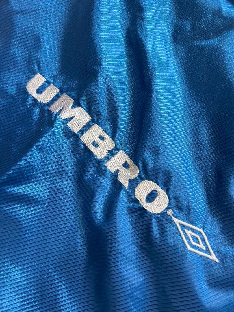 タグ付き　90's UMBRO アンブロ ブラジル代表 ナイロンジャケット