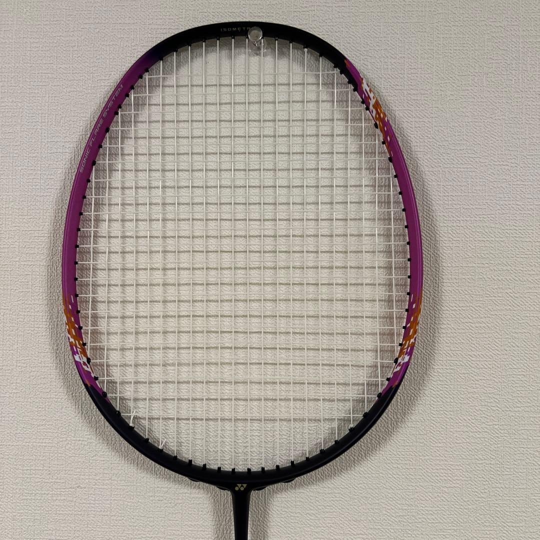 YONEX バドミントンラケット 黒・紫