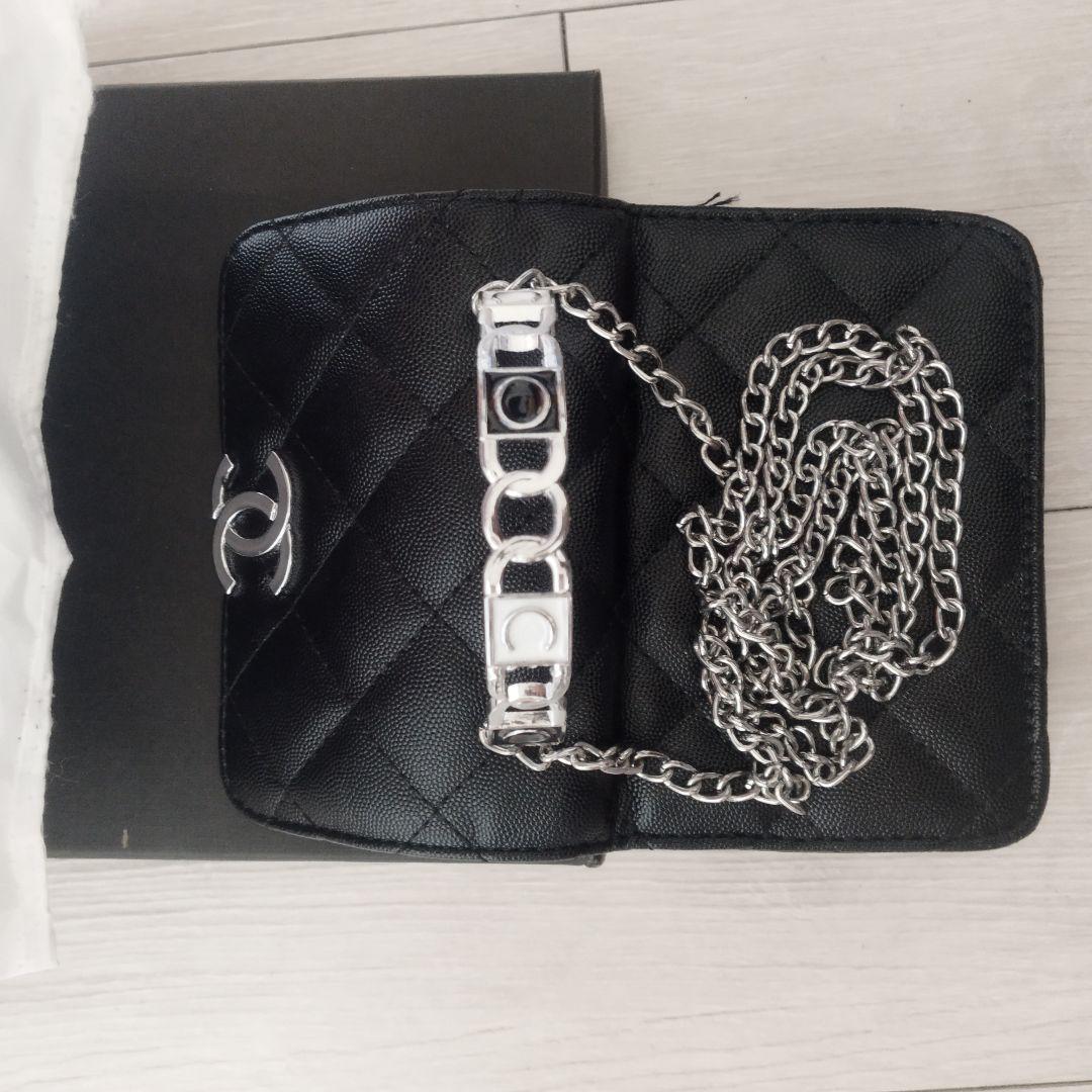 CHANEL　シャネル ブラックレザー ショルダーバッグ