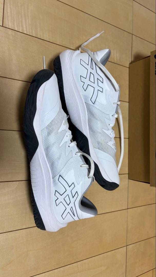 asics バスケットボールシューズ UNPRE ARS low2