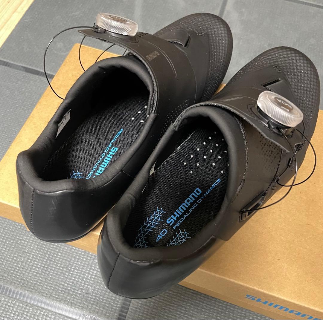 SHIMANO　RC5 ロードバイクシューズ