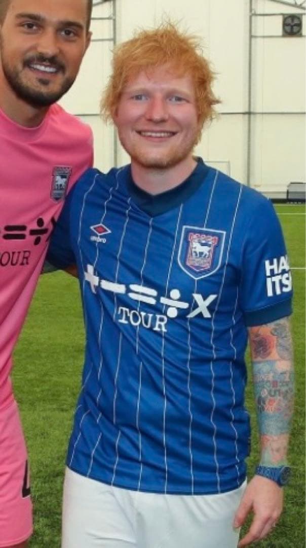【新品・レア品】Ed Sheeran イプスウィッチ・タウンFC ユニ サイズＭ