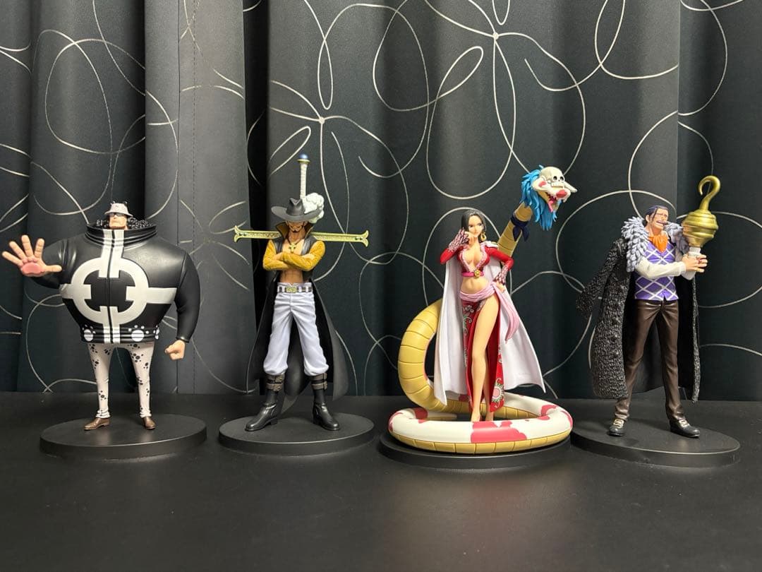 ワンピース フィギュア18体