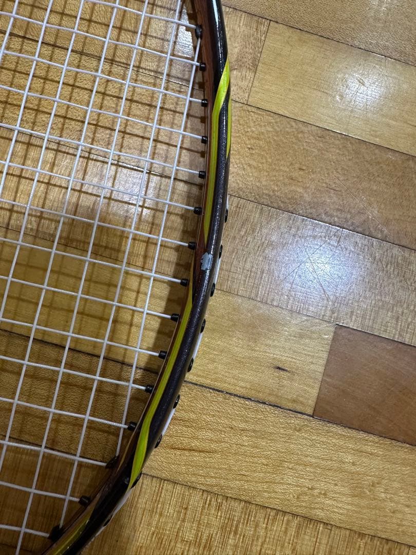ナノレイ700RP ラケット　バドミントン
